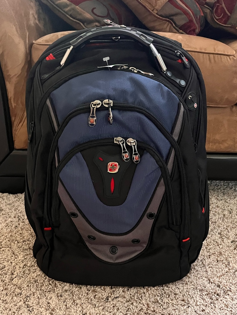 SwissGear Black and Blue Men's Backpack with Red Accents